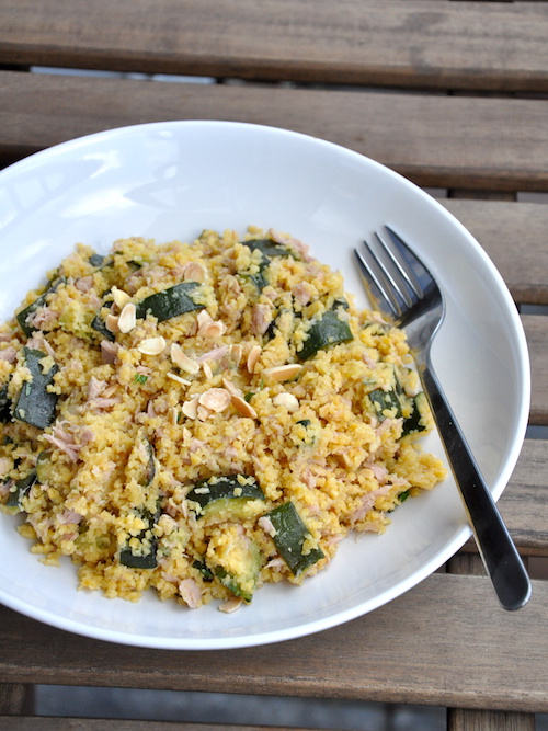 Cous cous zucchine, tonno e mandorle