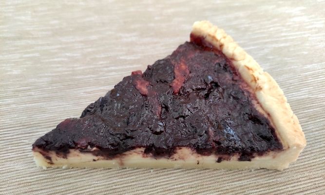 Crostata senza glutine prugne e Philadelphia