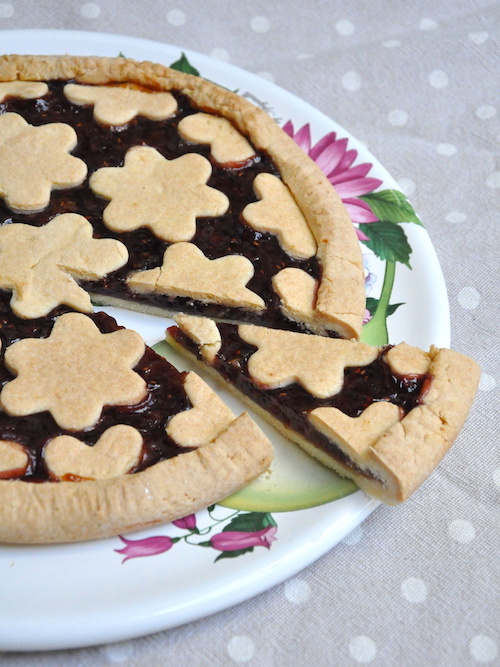 Crostata senza glutine ai lamponi e cioccolato bianco