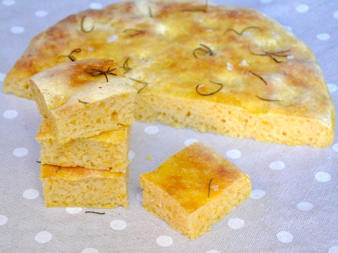 Focaccia soffice alla zucca senza glutine