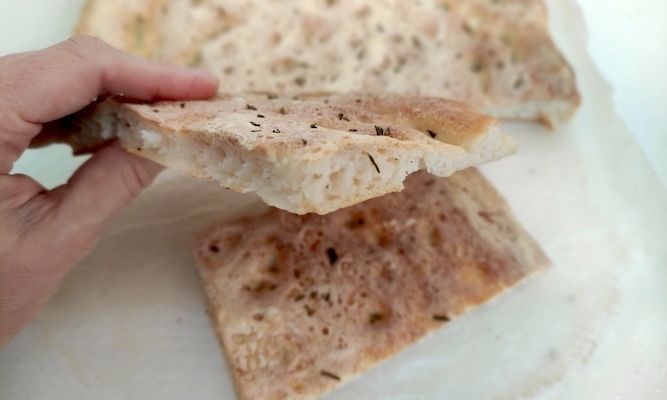 Focaccia morbida senza glutine alla ricotta