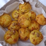 Muffins salati Asiago e wurstel