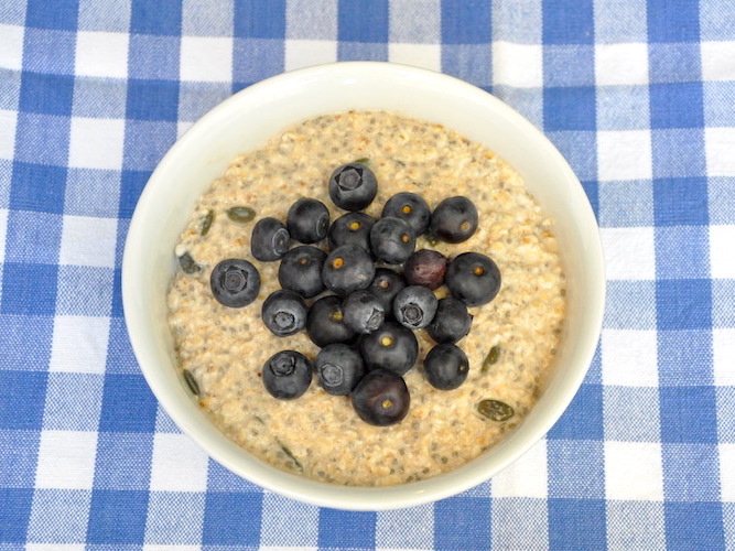 Overnight oats ai mirtilli