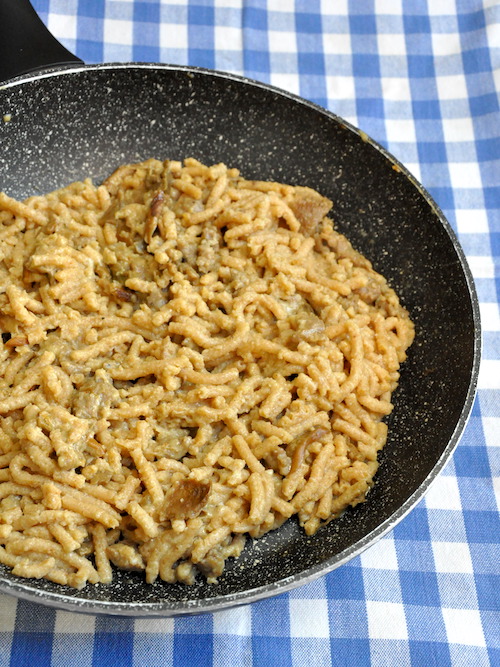 Passatelli senza glutine con salsiccia e funghi