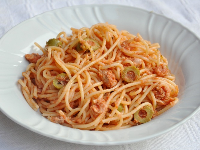 Pasta senza glutine tonno e olive