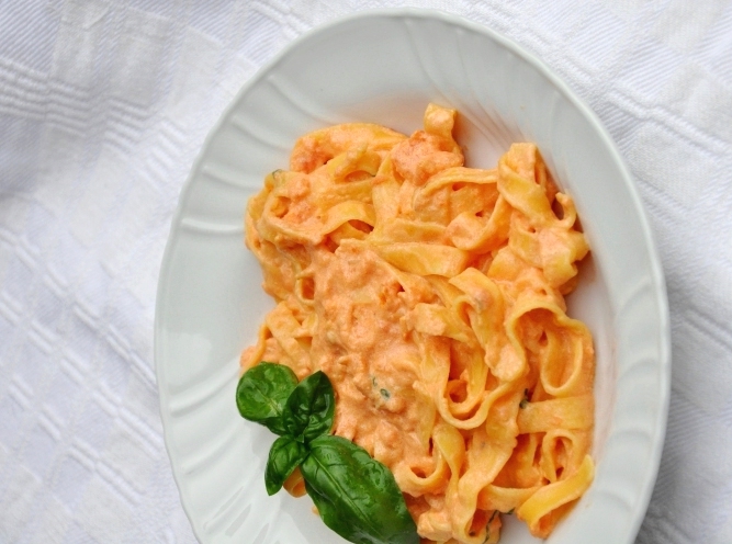 Pasta senza glutine alla crema di peperoni