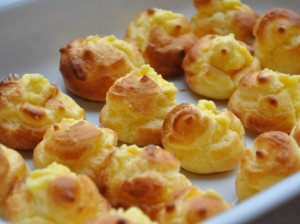 bignè-senza-glutine-con-crema-pasticcera