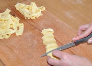 tagliatelle-senza-glutine-preparazione