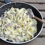 Tagliatelle senza glutine prosciutto e funghi